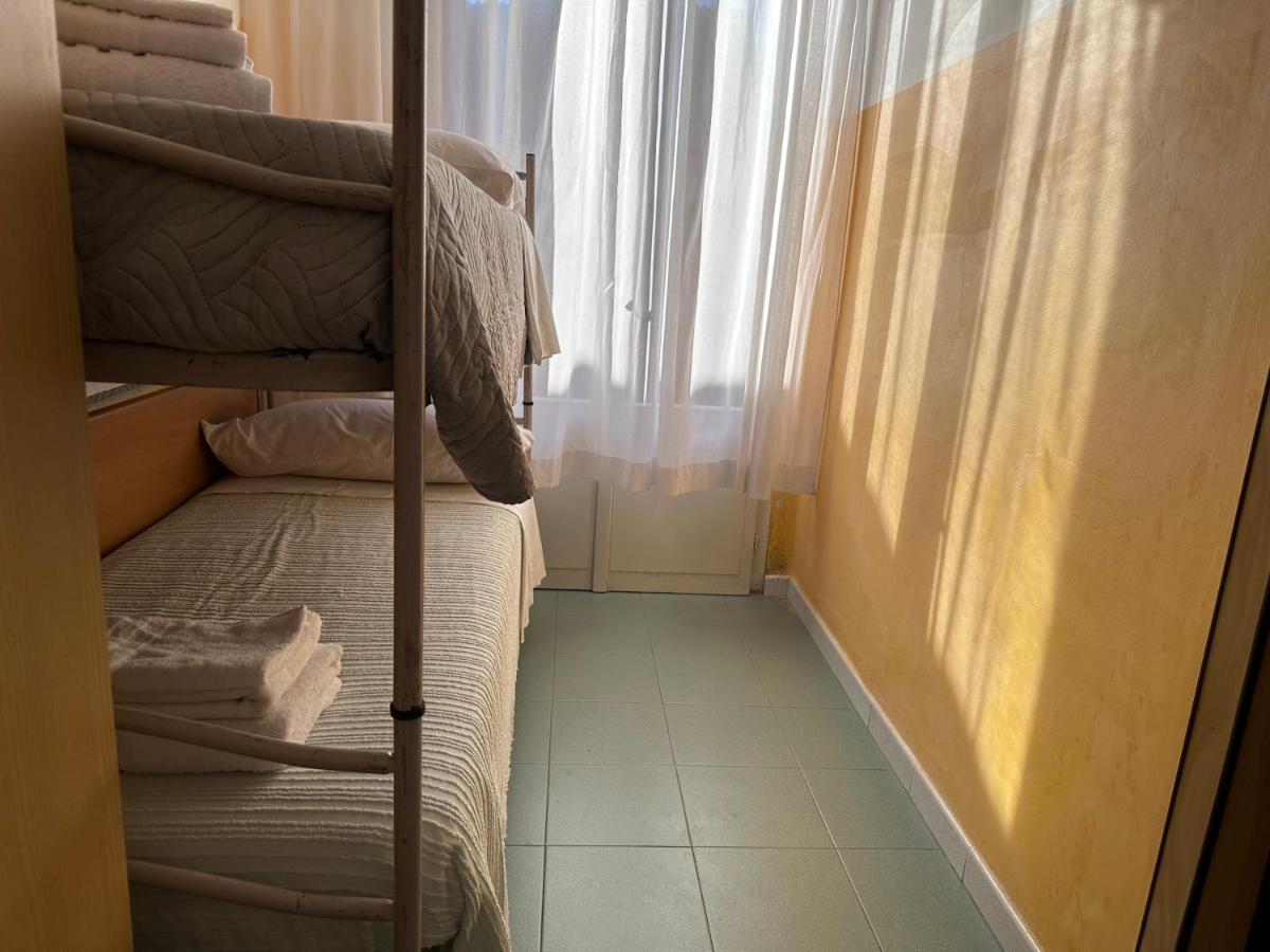 Hotel Montebello Riccione Luaran gambar