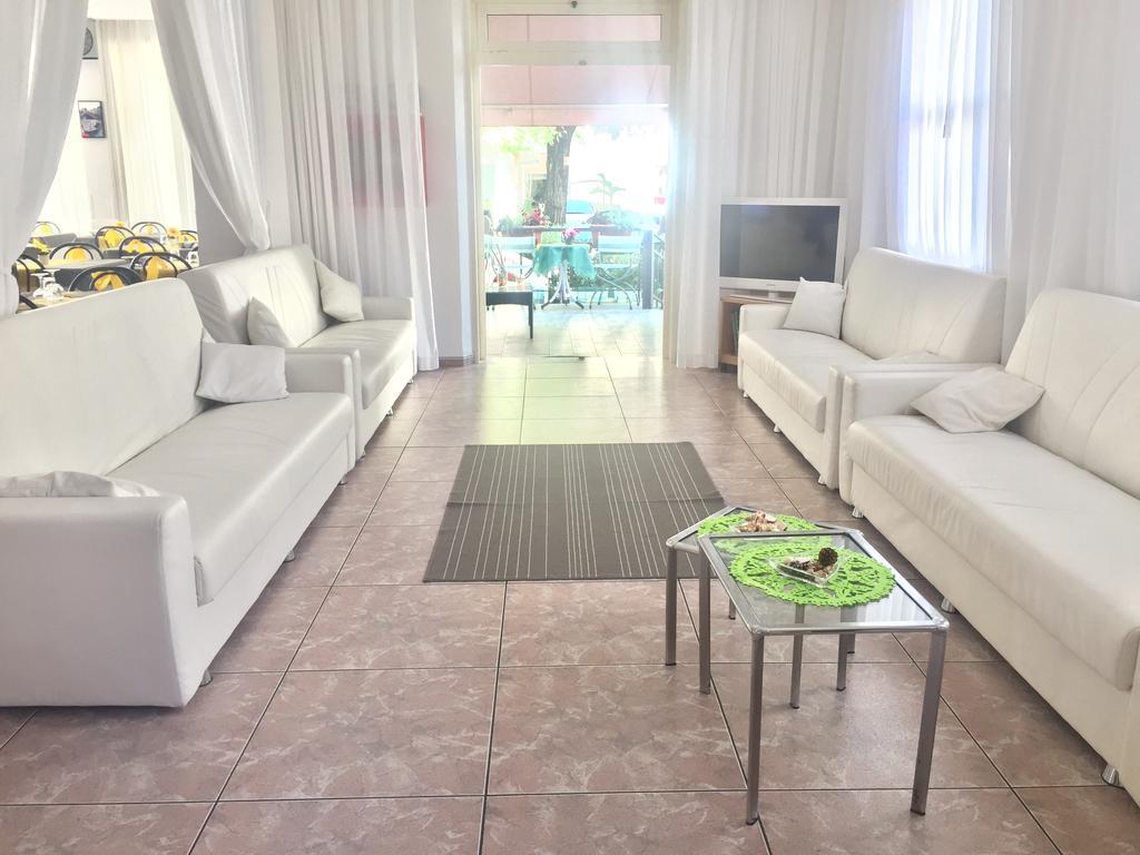 Hotel Montebello Riccione Luaran gambar
